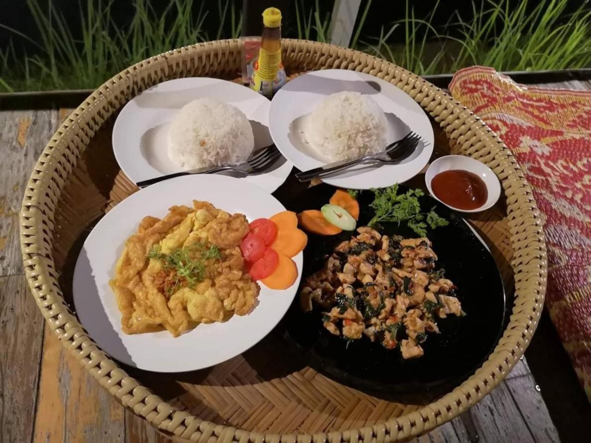 Nok Chan Mee Na Chom Thong Zewnętrze zdjęcie
